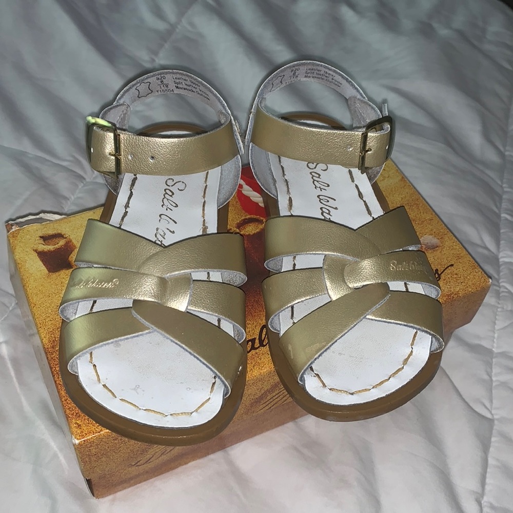 Salt Water Sandals by Hoy (gently used) - Size 8 toddler